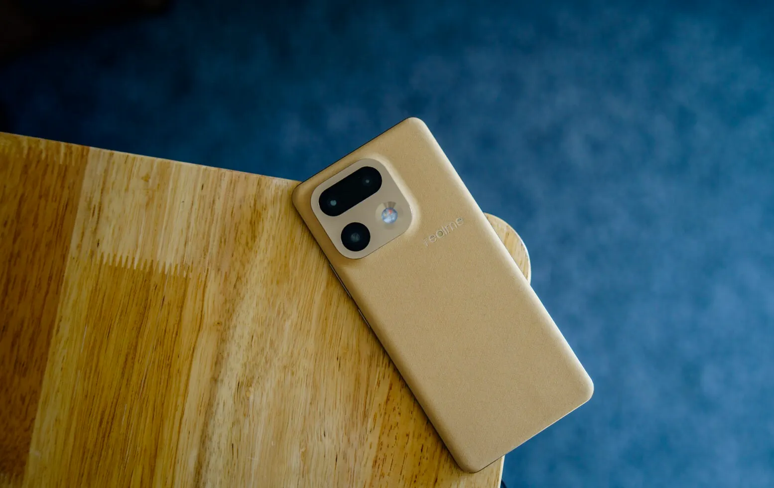 Этот Realme — настоящий король мобильной фотографии. Сегодня его можно забрать со скидкой