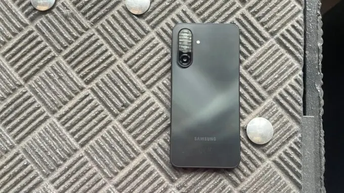 Samsung Galaxy A17
