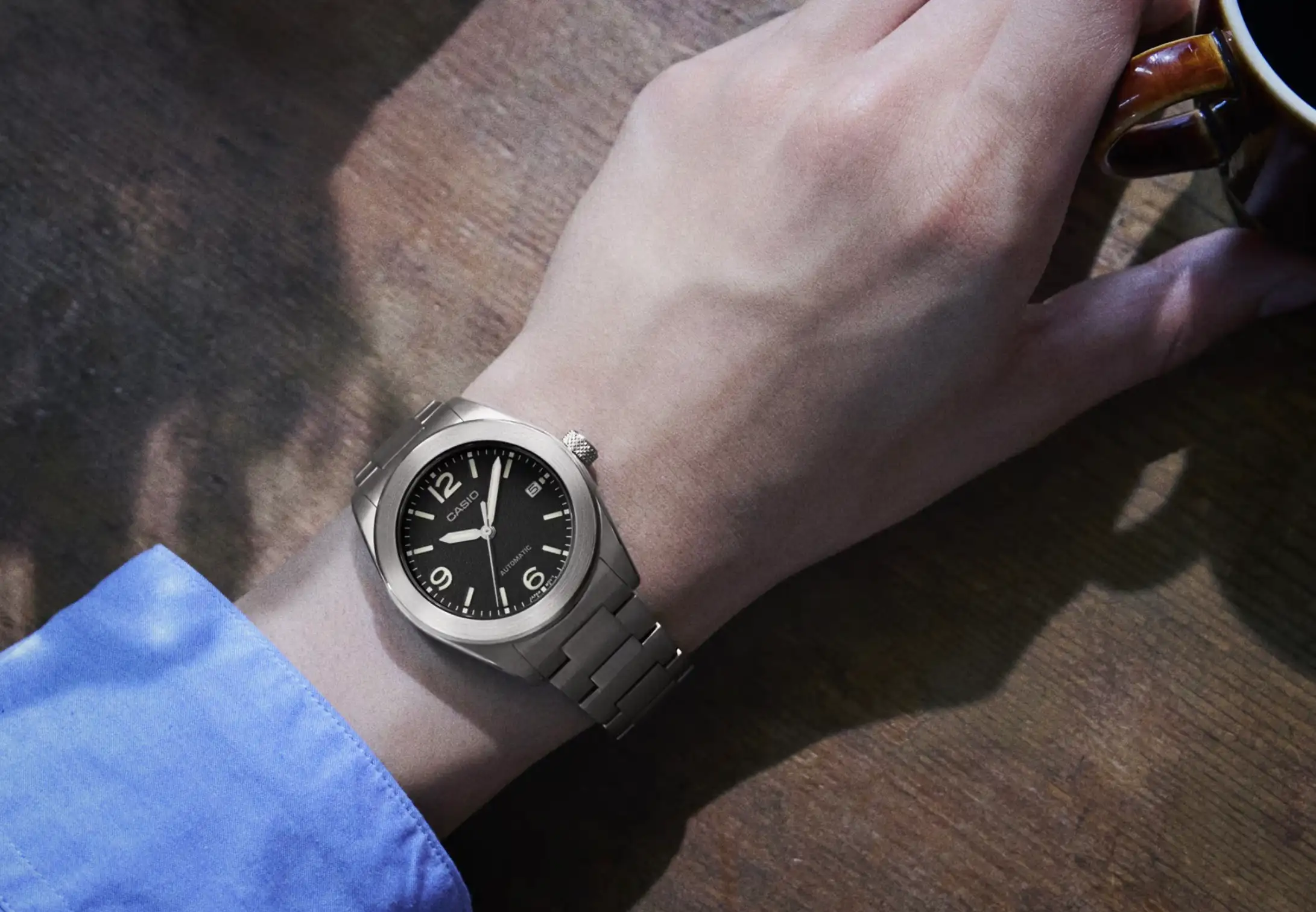 Новые часы Casio получили корпус из титана и автоподзавод. У них лаконичный дизайн и приемлемый прайс