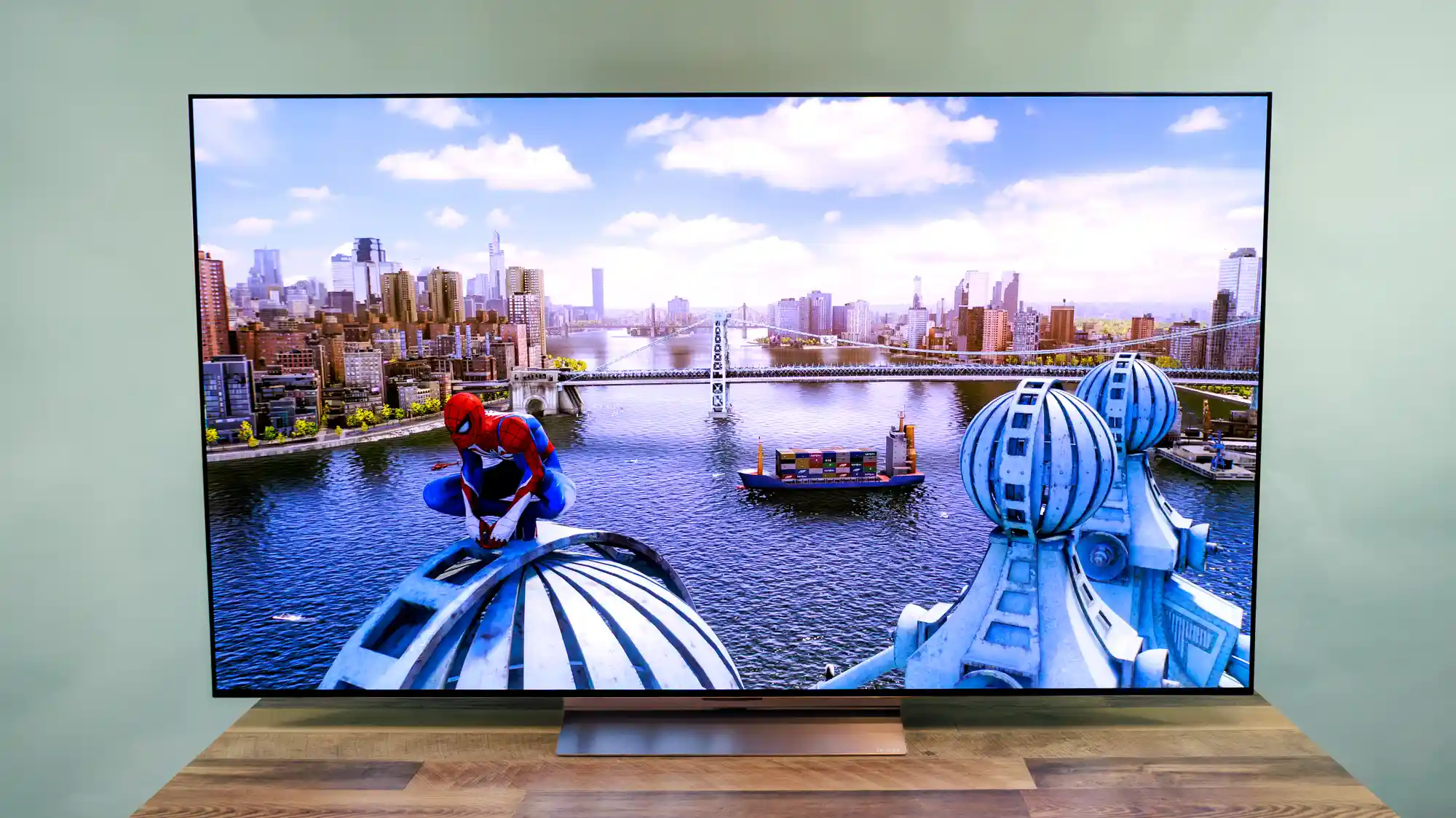 Новый OLED-телевизор LG сливают с жирной скидкой. У него шикарный экран на 165 Гц и приятная оболочка