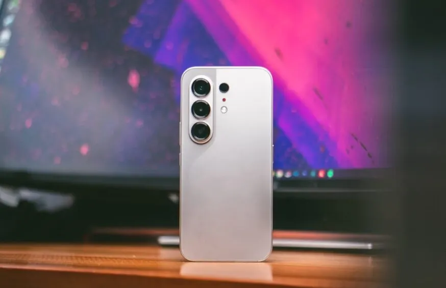 5 плюсов Tecno Camon 50. Это самый сбалансированный смартфон на рынке