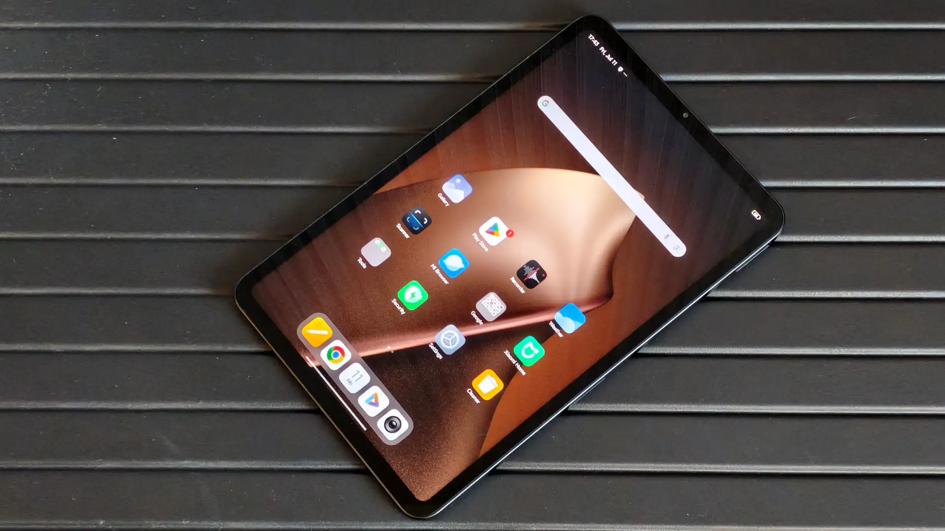 Забудьте про iPad mini. Нашли 3 компактных планшета – они правда круче