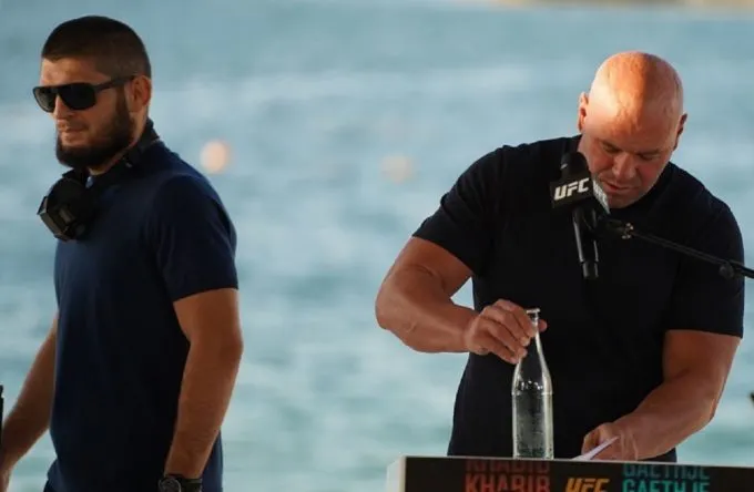 Беларусь без ЧМ-2021, Хабиб на переговорах с UFC и смерть в прямом эфире. Спорт дня в пяти историях